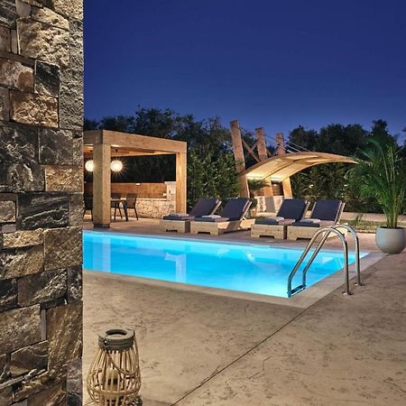 Errikos Family Villa Áyios Kírikos المظهر الخارجي الصورة