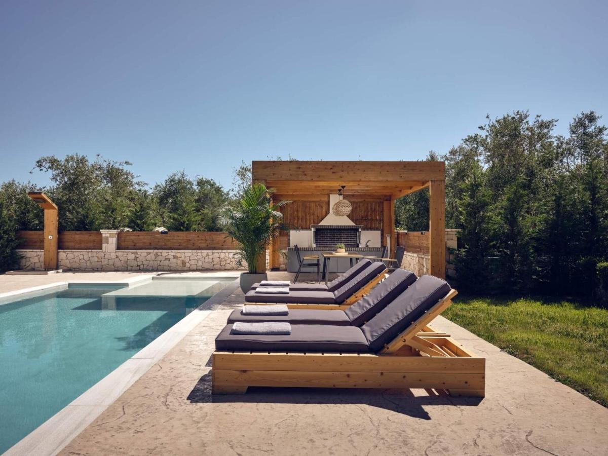 Errikos Family Villa Áyios Kírikos المظهر الخارجي الصورة