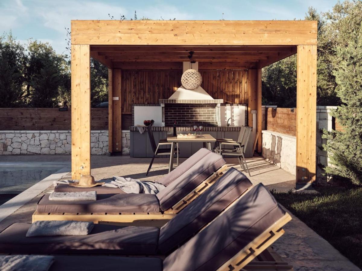 Errikos Family Villa Áyios Kírikos المظهر الخارجي الصورة